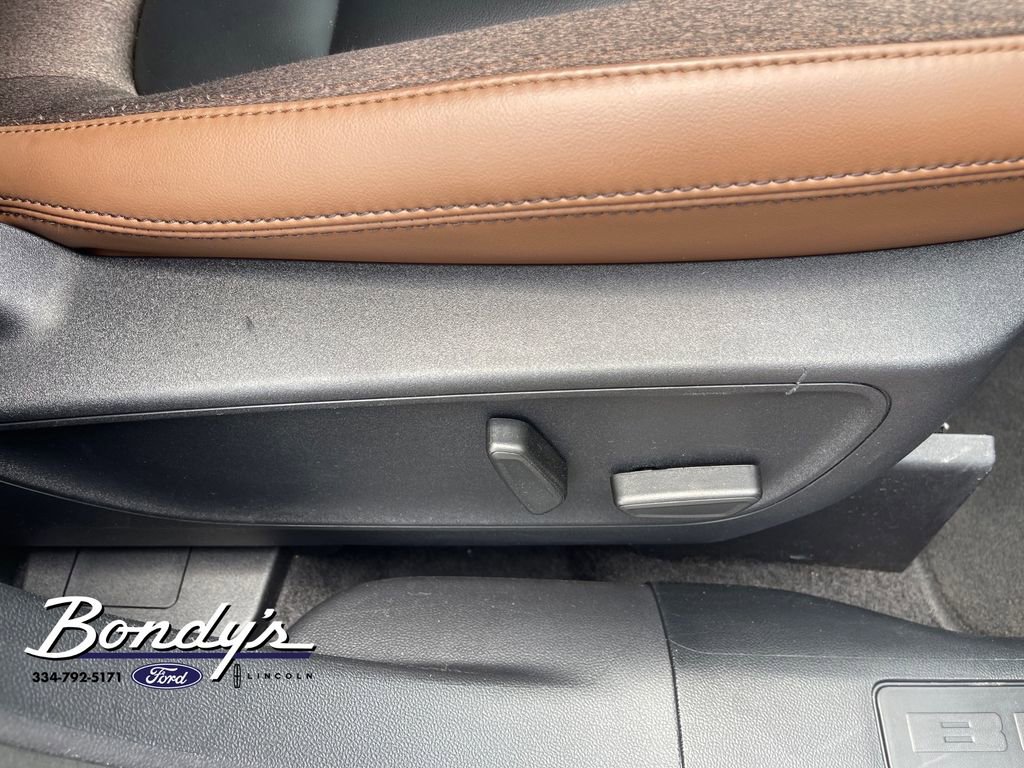 Used 2025 Ford Bronco Sport Outer Banks w/ Outer Banks Tech Package+ AWD/4WD image 17