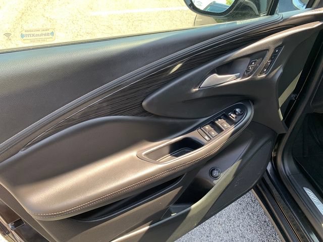 Used 2017 Buick Envision Essence AWD/4WD image 22