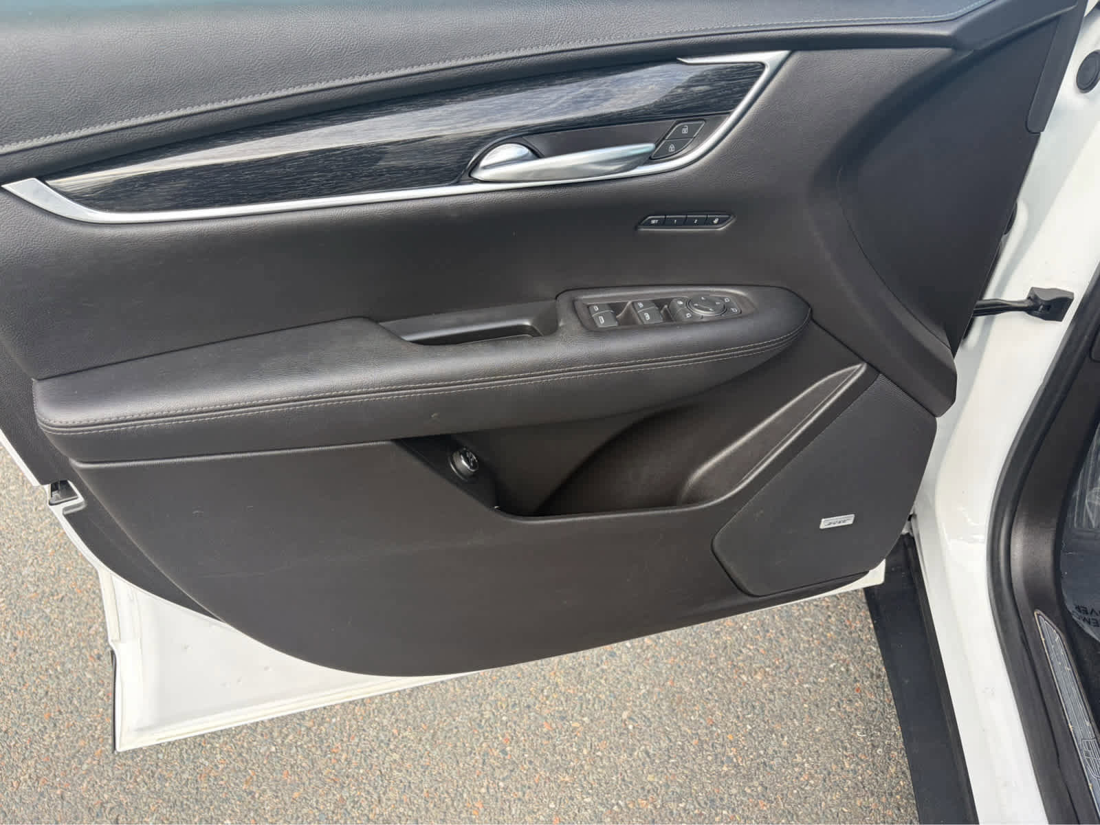 Used 2020 Cadillac XT5 Premium Luxury AWD/4WD image 9