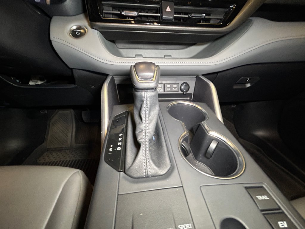 Certified 2026 Toyota Highlander XLE AWD/4WD image 11