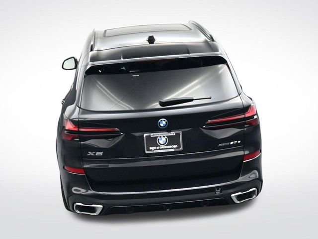 New 2026 BMW X5 xDrive50e w/ M Sport Package AWD/4WD image 22