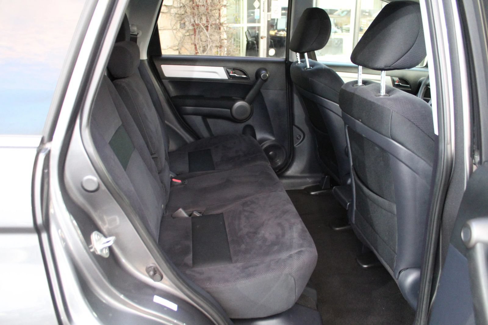 Used 2011 Honda CR-V SE image 11