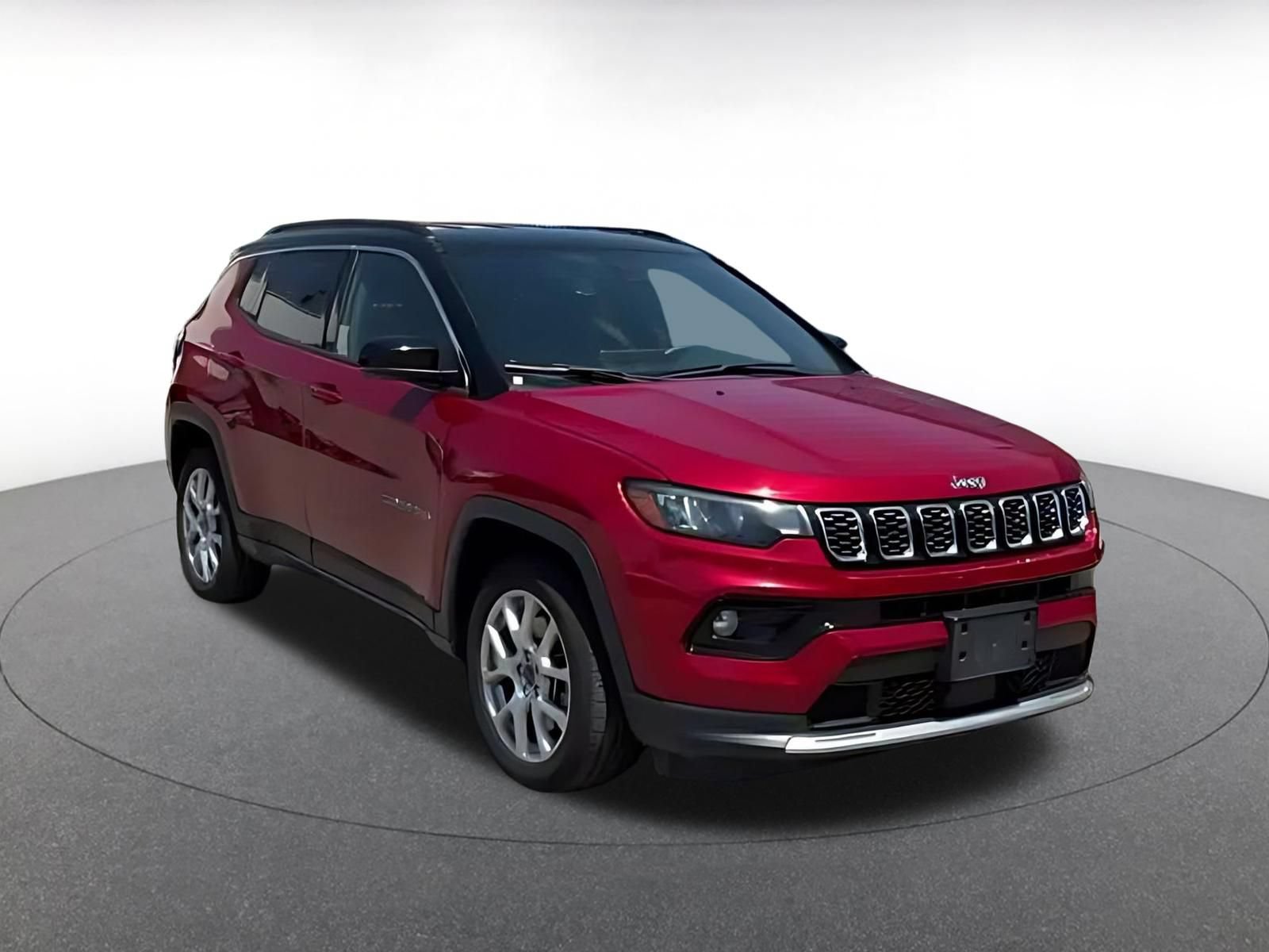 Used 2025 Jeep Compass Limited AWD/4WD image 3