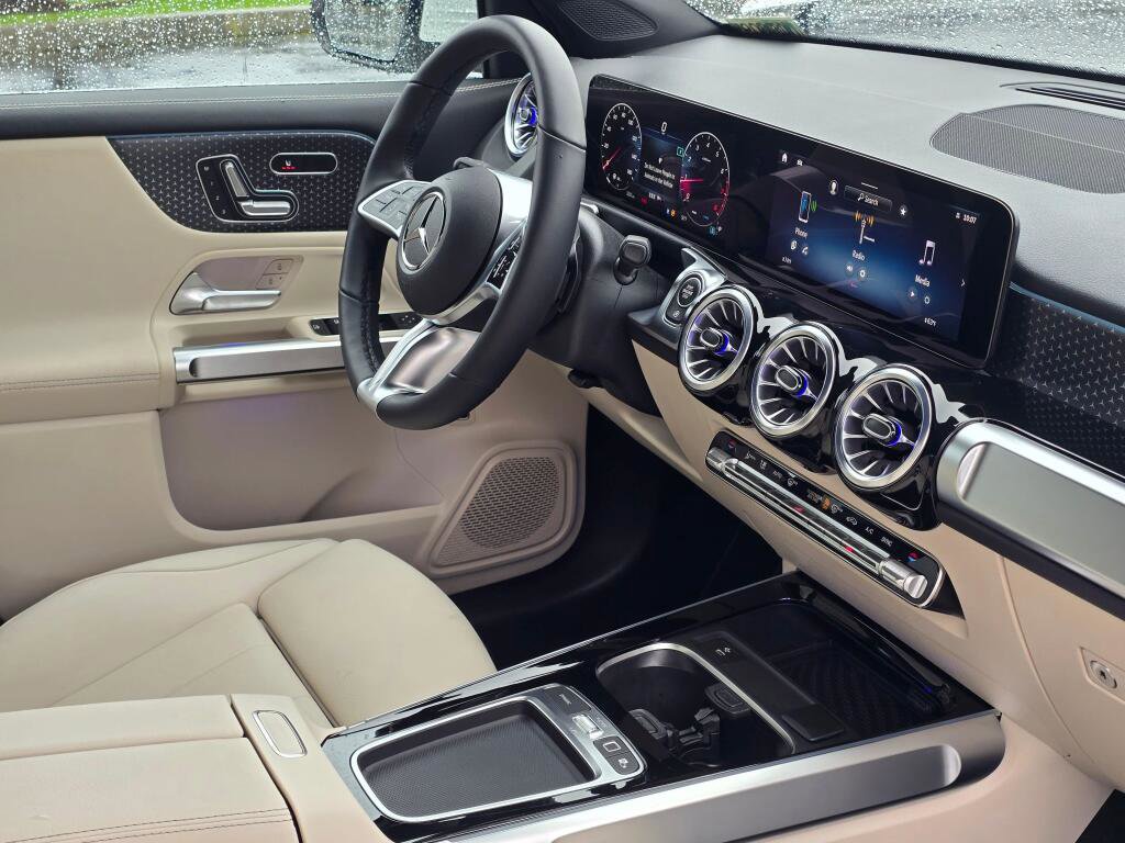 Certified 2025 Mercedes-Benz GLB 250 GLB 250 image 28
