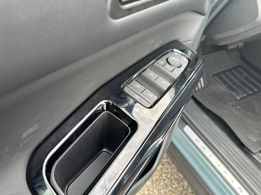 New 2026 Nissan Pathfinder Platinum image 12