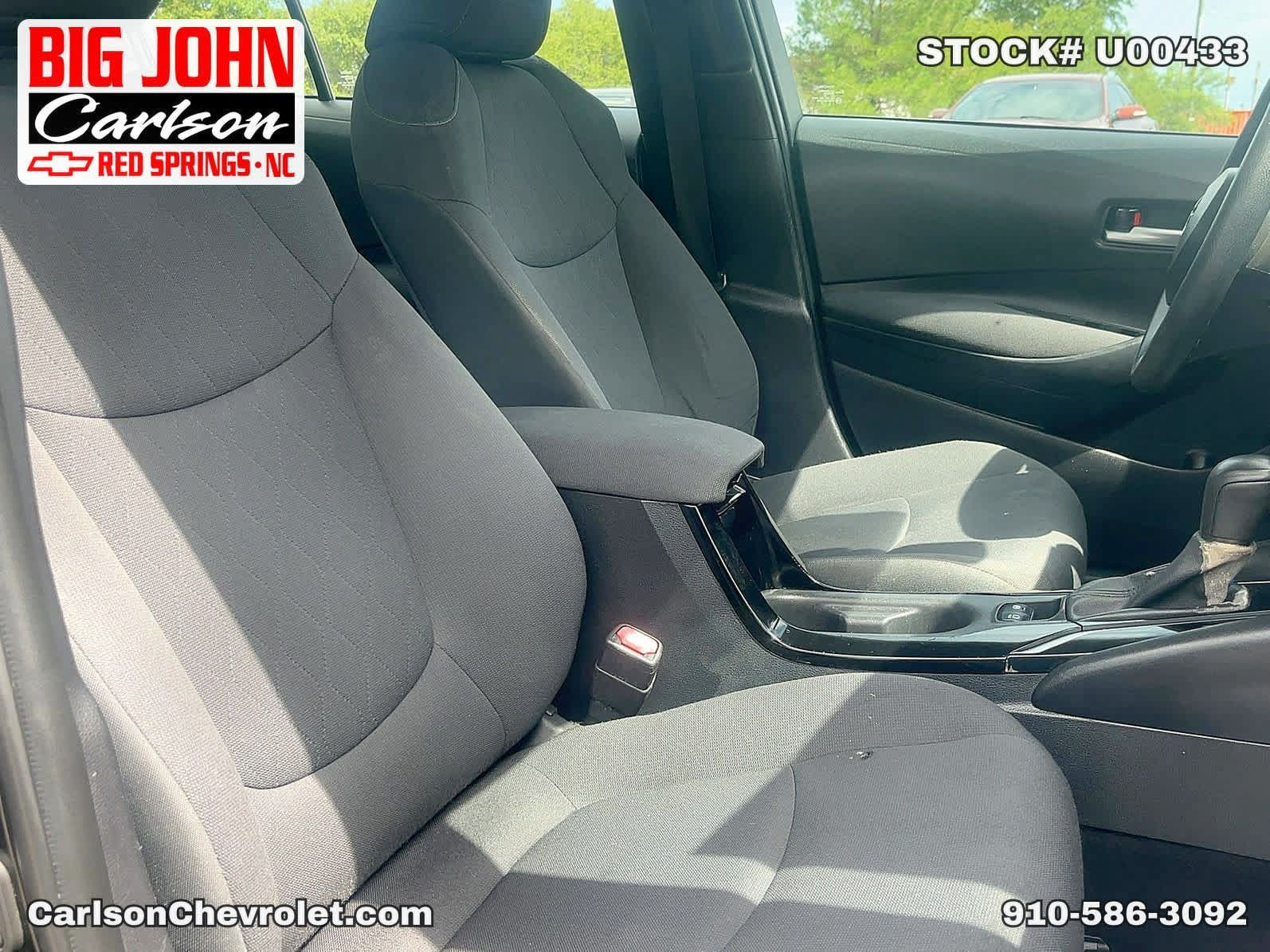 Used 2020 Toyota Corolla LE FWD image 35