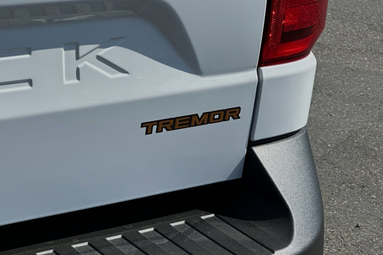 New 2024 Ford Maverick Tremor w/ Tremor Off-Road Package image 26