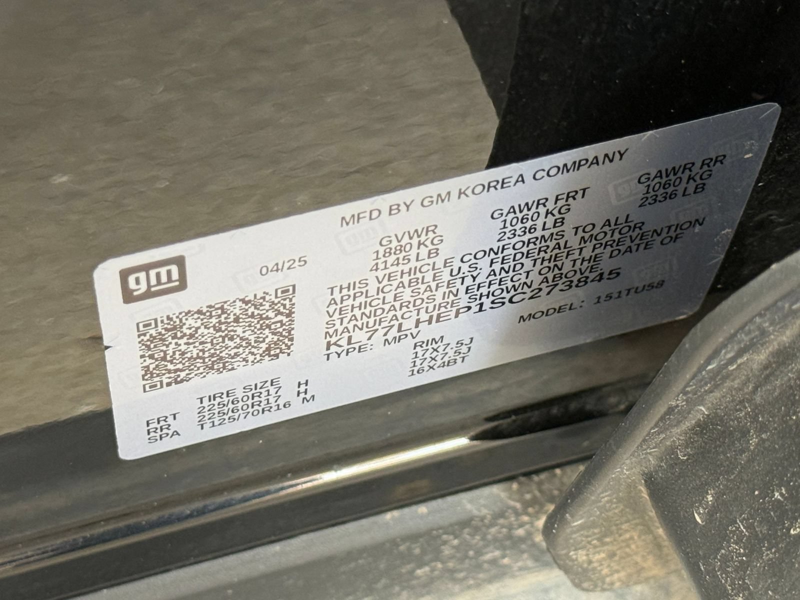 Used 2025 Chevrolet Trax LT w/ LT Convenience Package FWD image 29