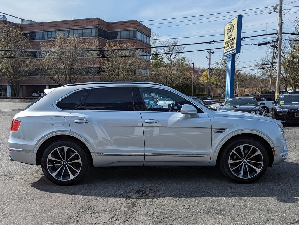 Used 2018 Bentley Bentayga AWD/4WD image 6