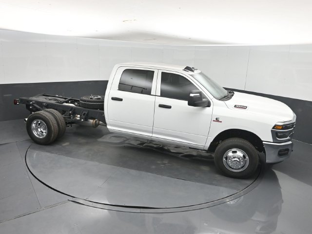 New 2026 RAM 3500 Tradesman w/ Chrome Appearance Group A AWD/4WD image 43