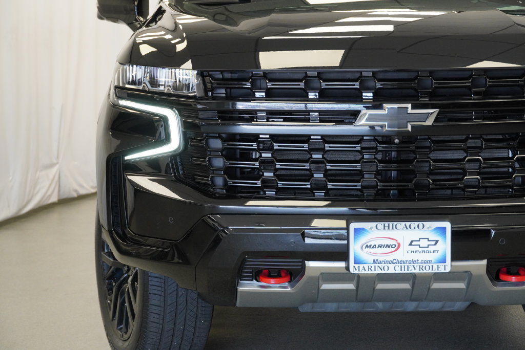 Certified 2023 Chevrolet Tahoe Z71 w/ Luxury Package AWD/4WD image 39