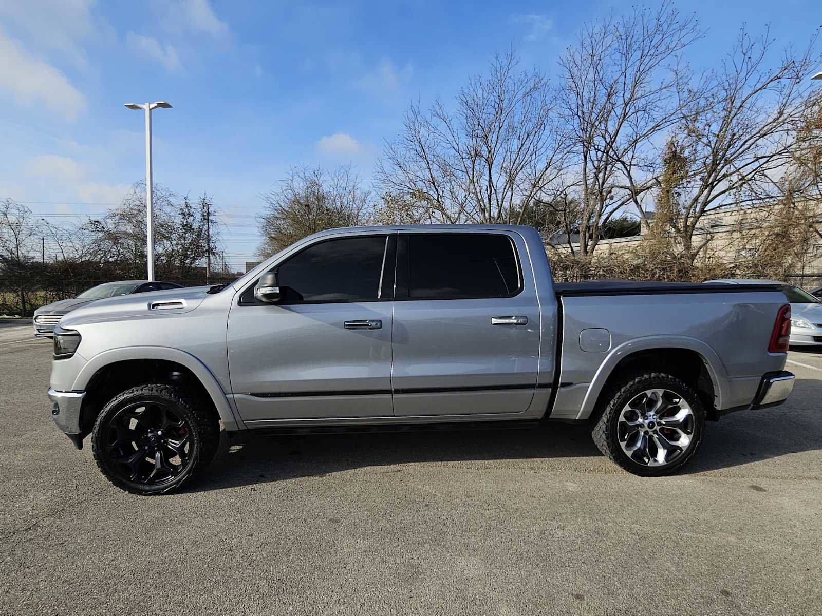 Used 2019 RAM 1500 Limited image 4