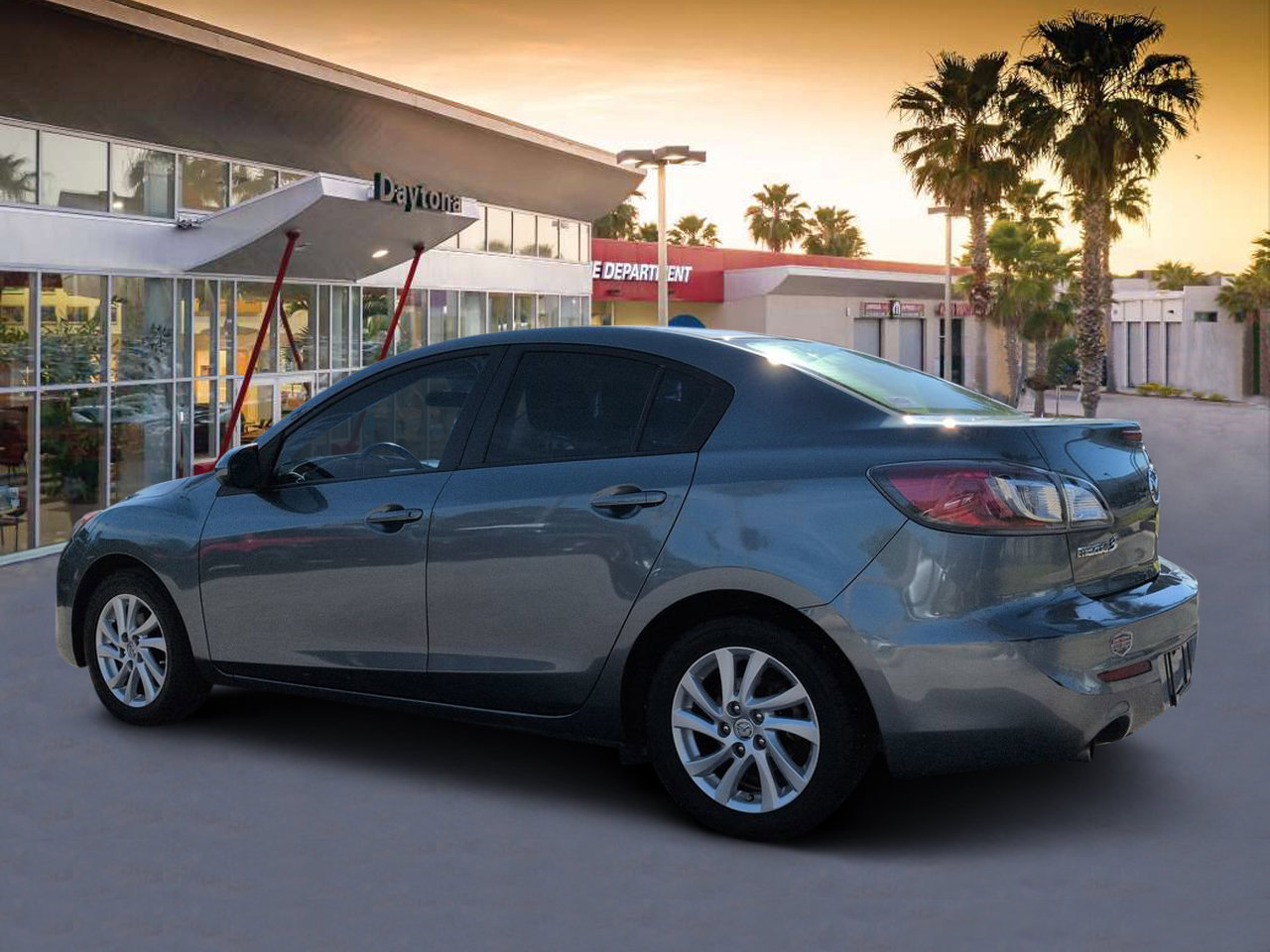 Used 2012 MAZDA MAZDA3 i Touring FWD image 5