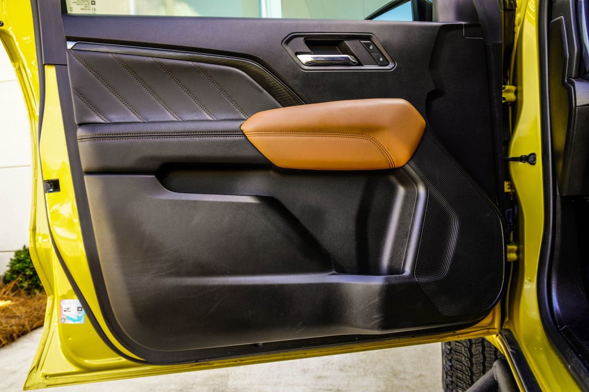 Used 2023 GMC Canyon AT4 w/ Canyon Safety Plus Package image 35