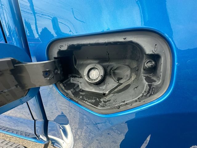 Used 2022 Chevrolet Colorado Z71 AWD/4WD image 44