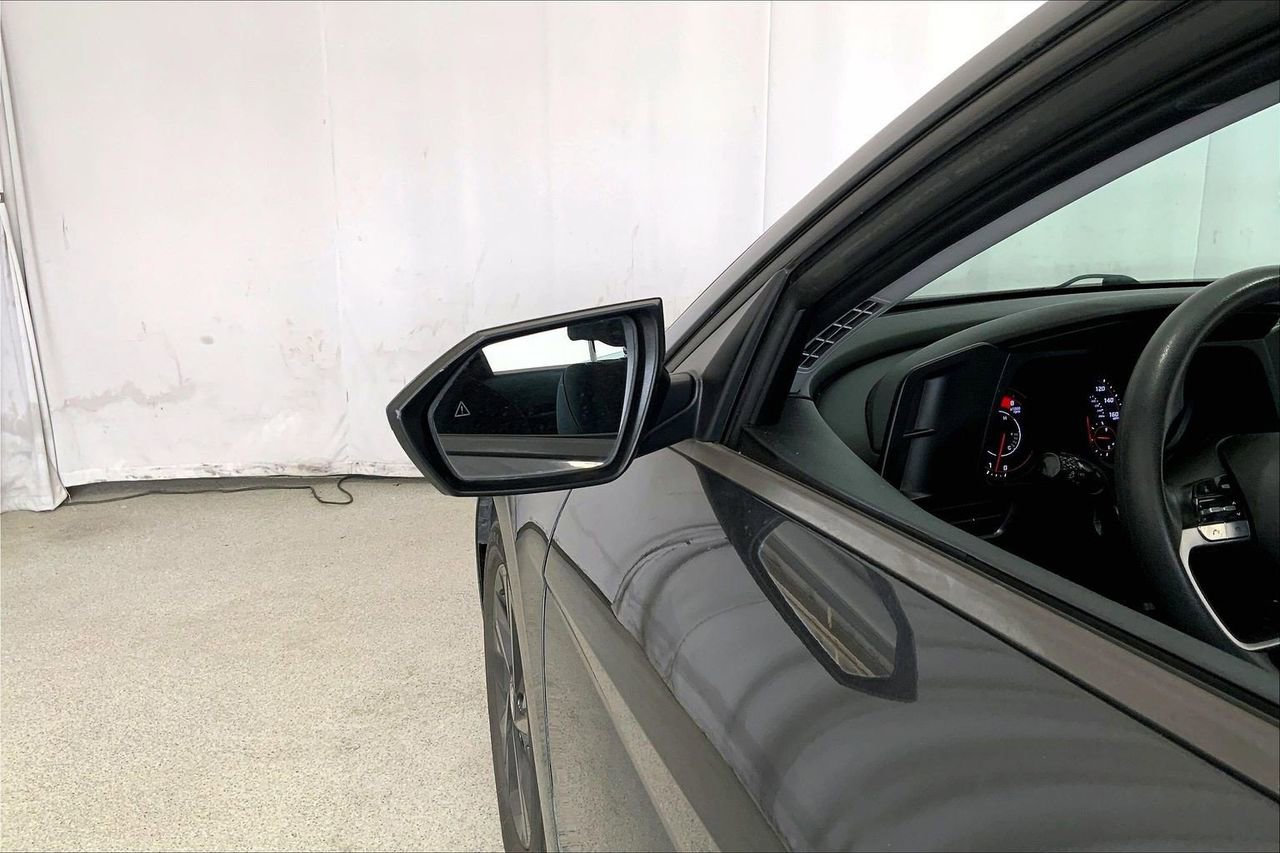 Used 2021 Hyundai Elantra SEL image 10