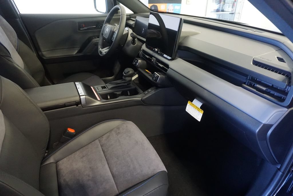 New 2026 Toyota RAV4 XSE AWD/4WD image 27