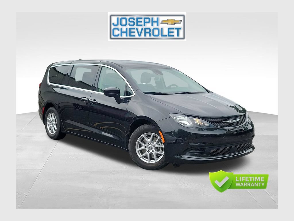 Used 2023 Chrysler Voyager LX