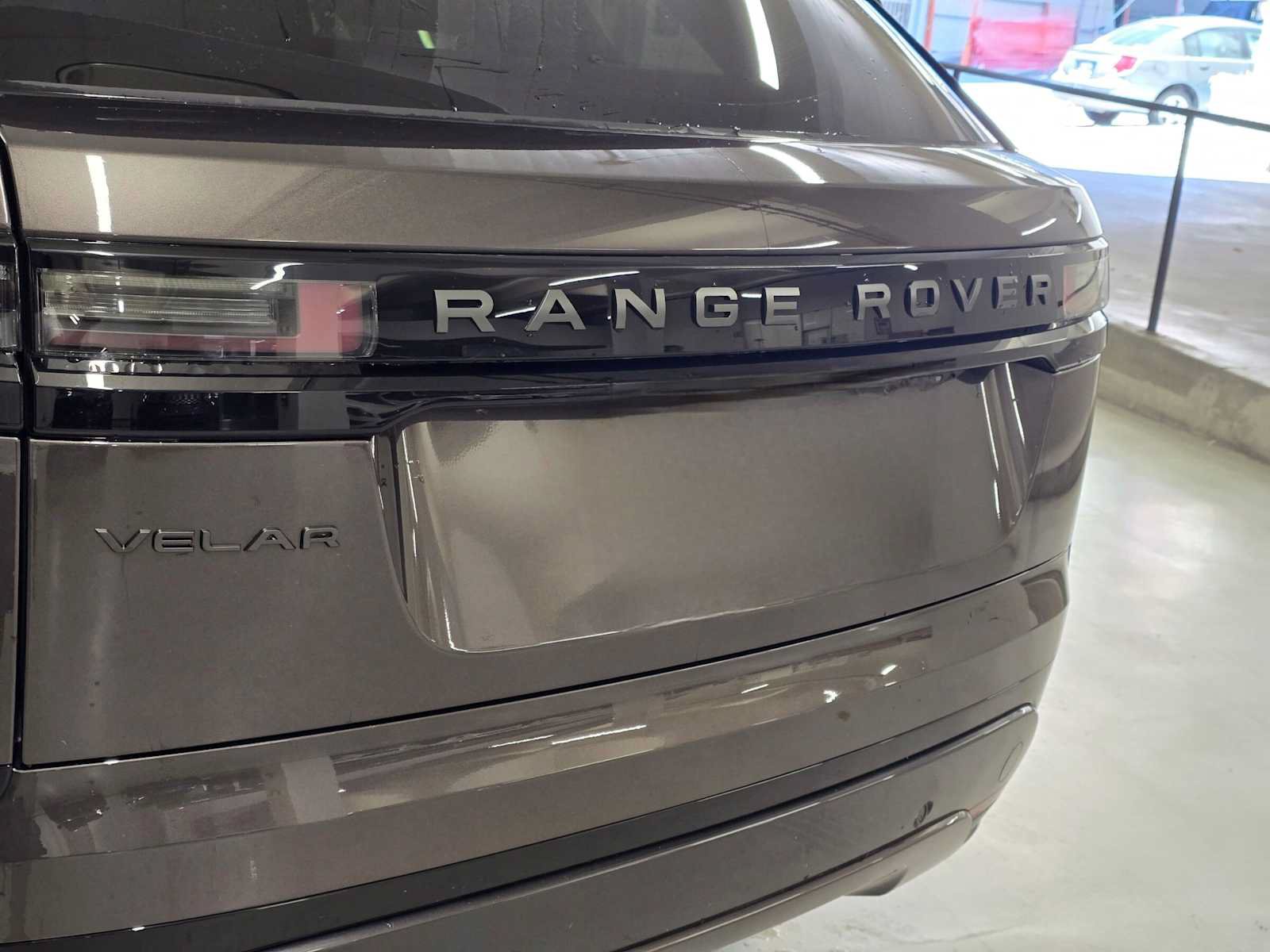 Used 2026 Land Rover Range Rover Velar Dynamic SE AWD/4WD image 13