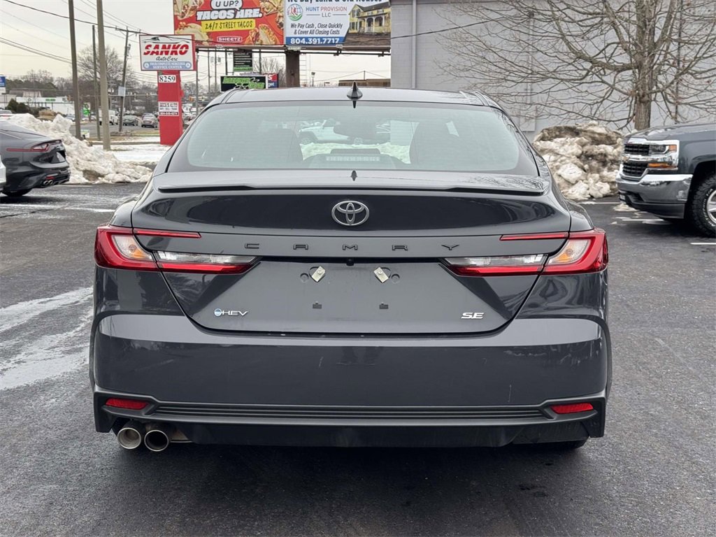 Used 2025 Toyota Camry SE image 22