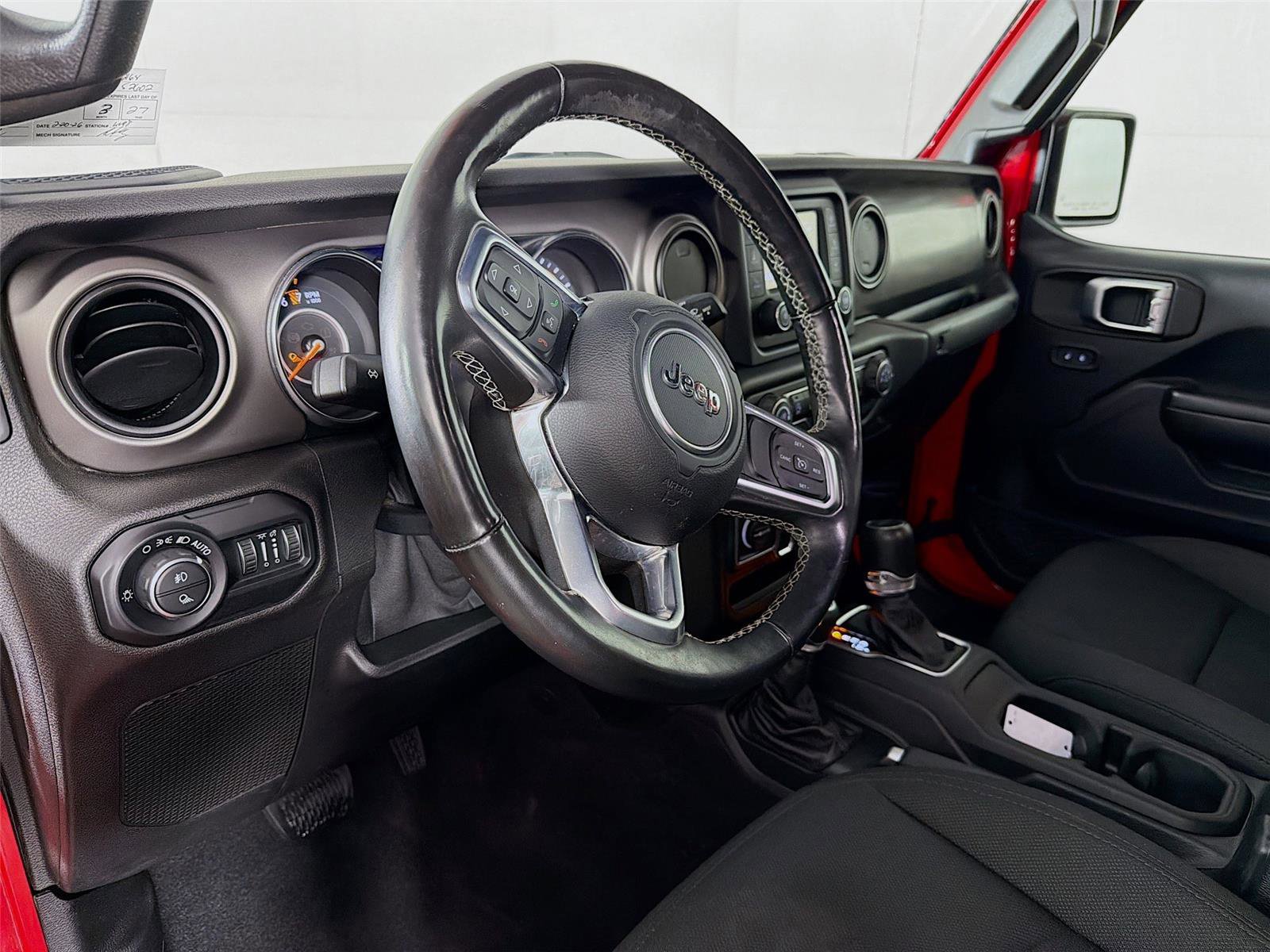 Used 2020 Jeep Gladiator Sport w/ Quick Order Package 24S image 9