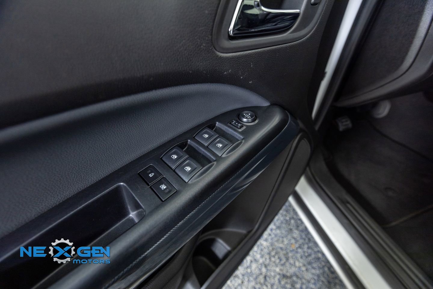 Used 2020 Chevrolet Colorado Z71 image 12