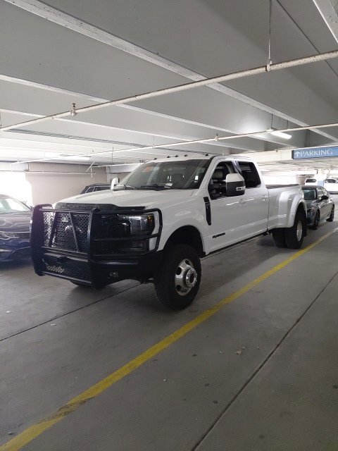 Used 2022 Ford F350 XLT w/ XLT Value Package AWD/4WD image 4