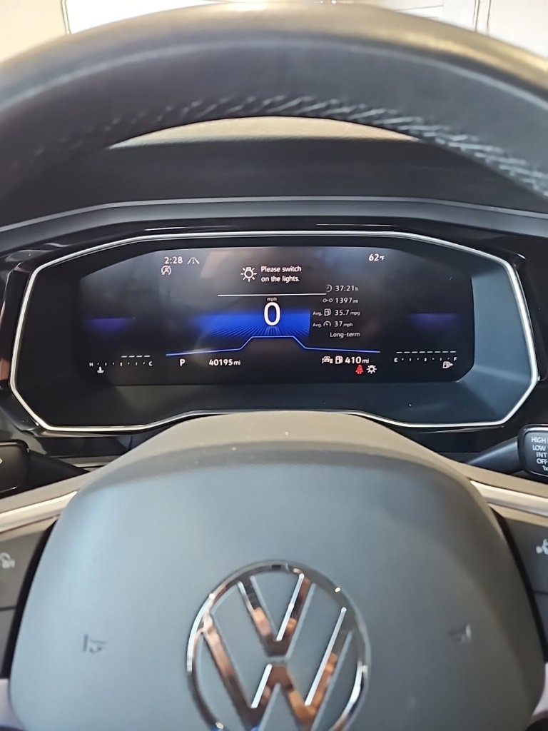 Used 2024 Volkswagen Jetta SE image 30