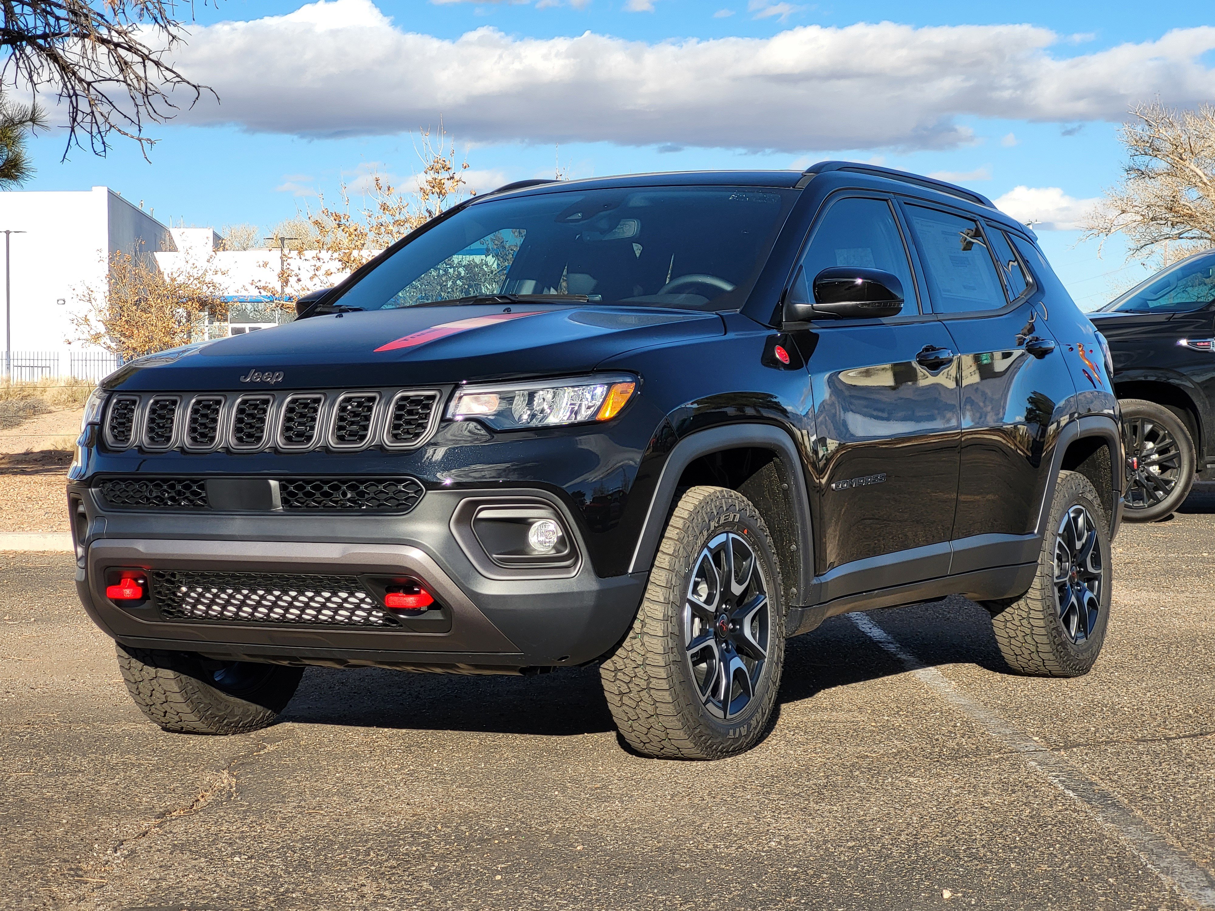 New 2026 Jeep Compass Trailhawk w/ Sun, Sound & Navigation Group