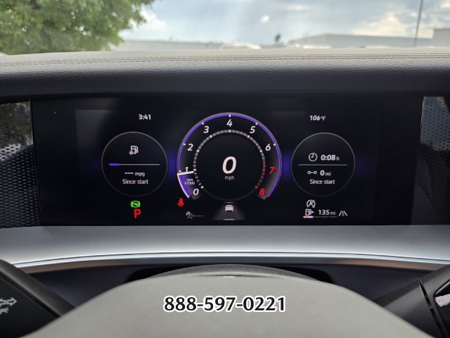 Used 2025 Volkswagen Tiguan SE R-Line AWD/4WD image 29
