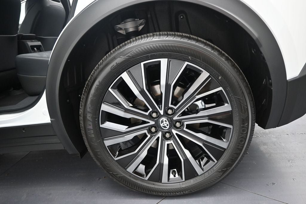 New 2026 Toyota C-HR AWD/4WD image 46
