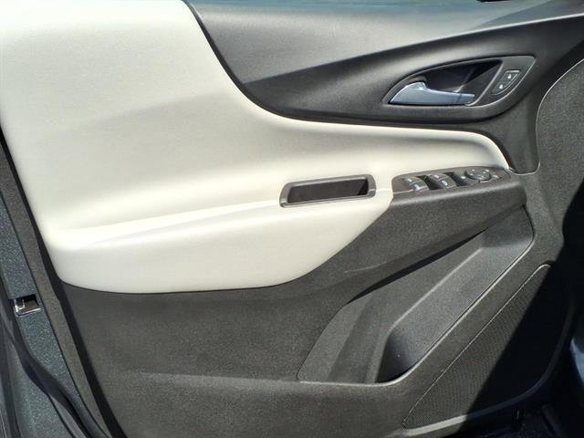 Used 2021 Chevrolet Equinox LS w/ LPO, Floor Liner Package image 8