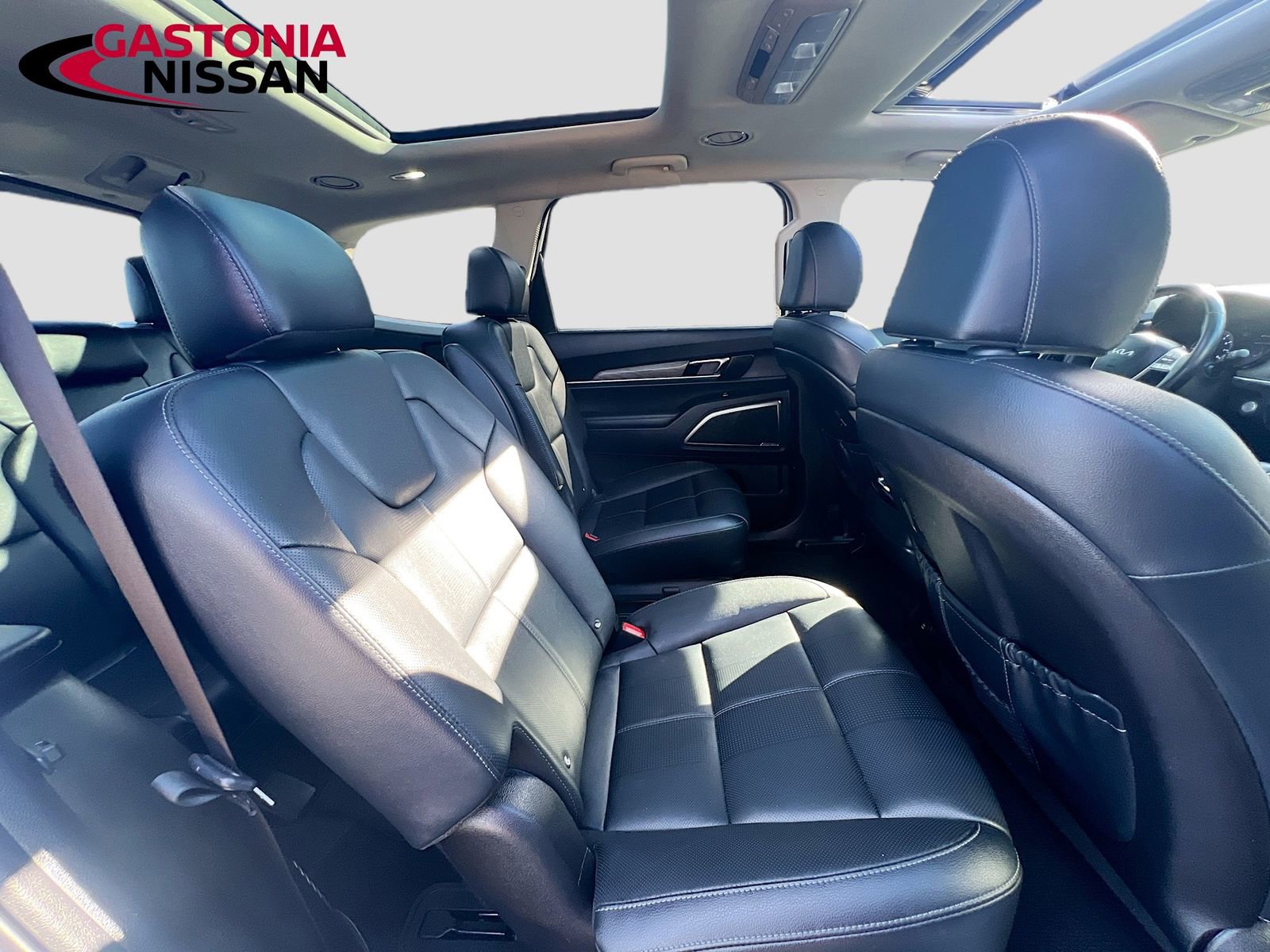 Used 2022 Kia Telluride SX w/ Towing Package image 38