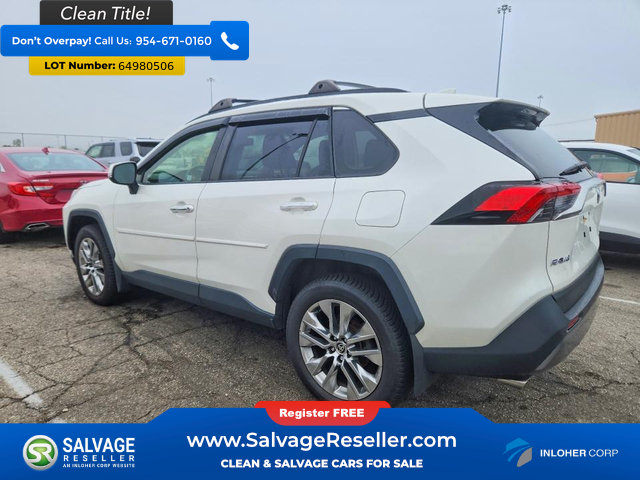 Used 2020 Toyota RAV4 Limited w/ Limited Grade Weather Package AWD/4WD image 3