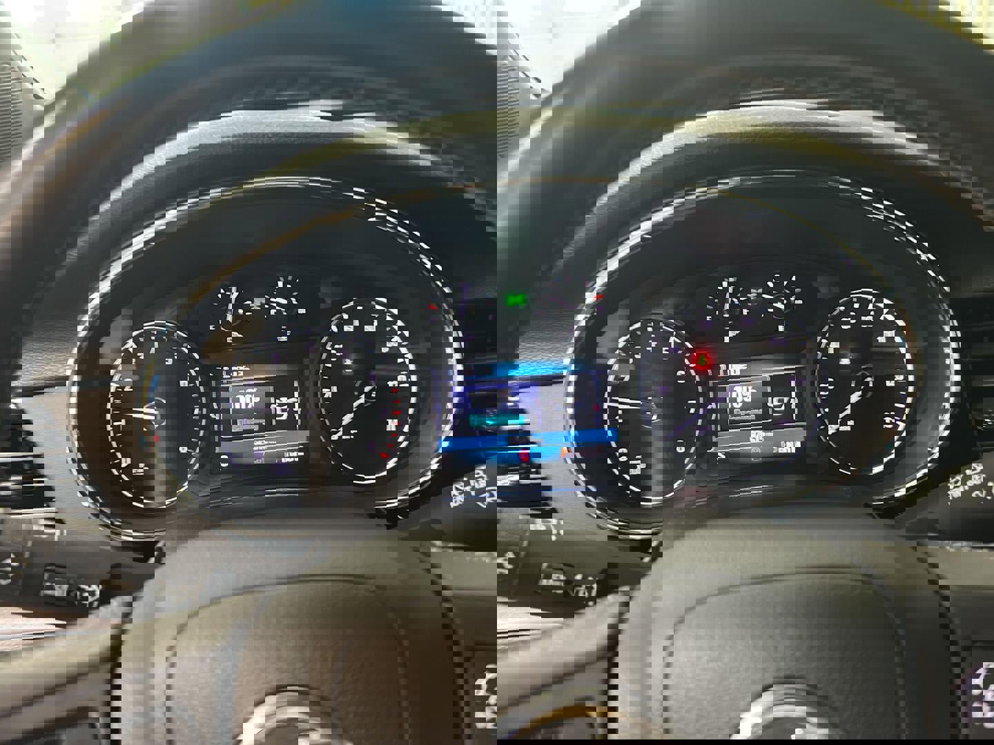 Used 2021 Buick Encore Preferred w/ Safety Package image 19