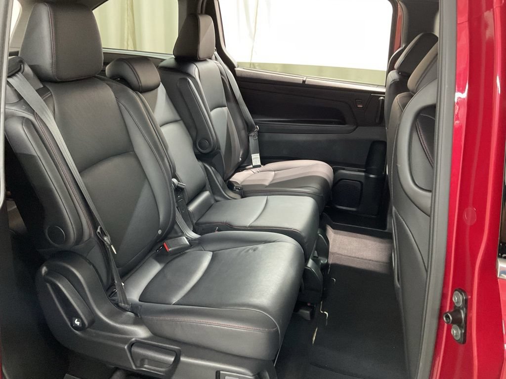 Certified 2023 Honda Odyssey Sport image 30