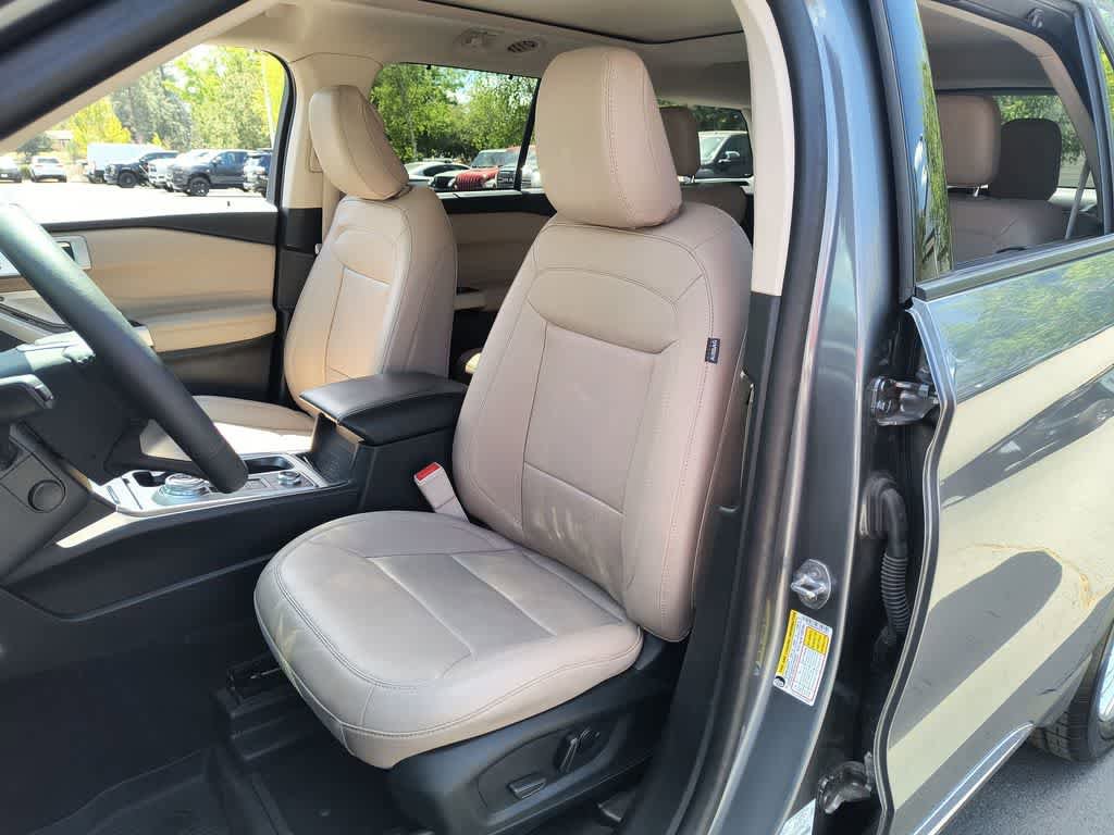 Used 2023 Ford Explorer Limited w/ Limited Technology Package AWD/4WD image 11