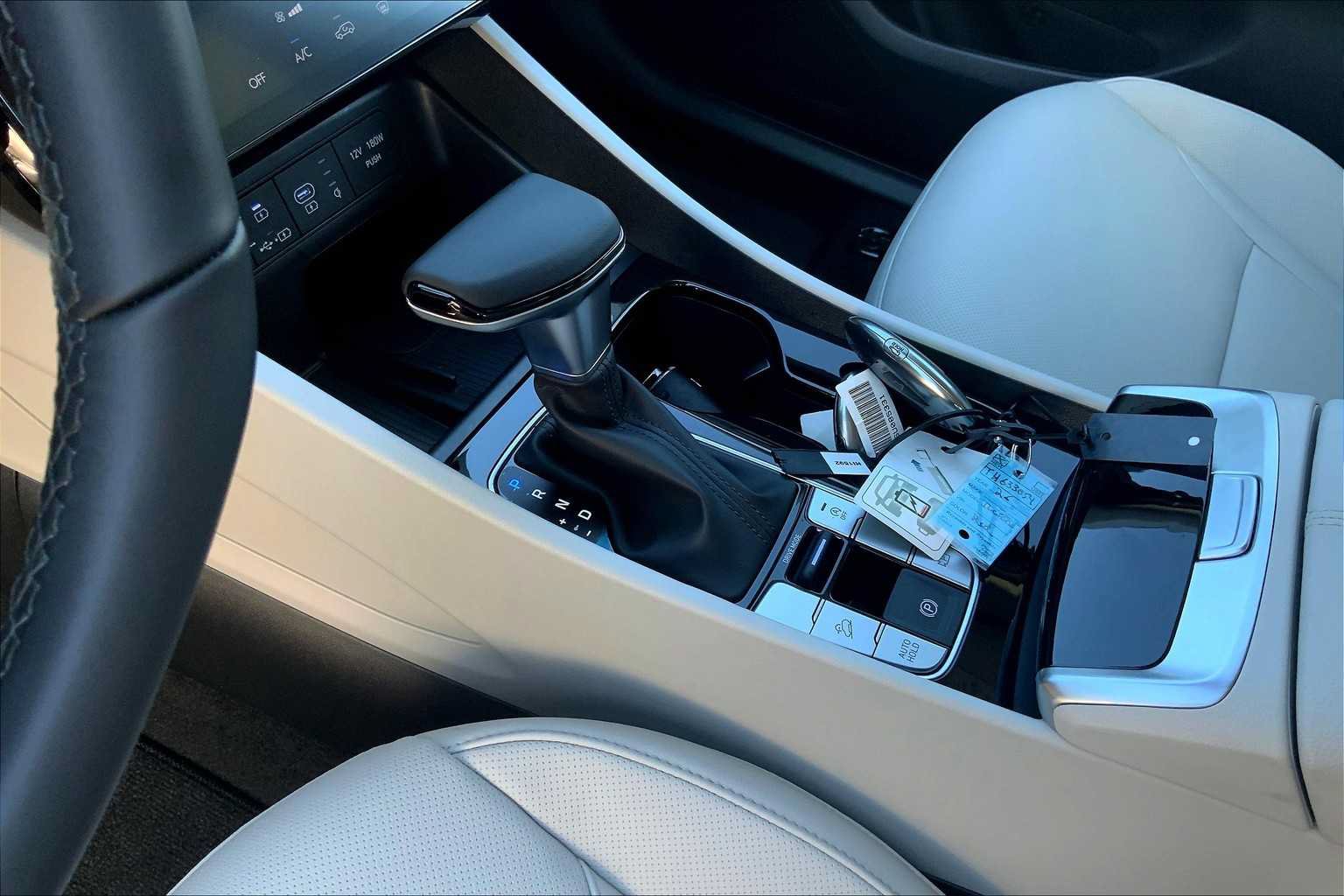 New 2026 Hyundai Tucson SEL FWD image 8