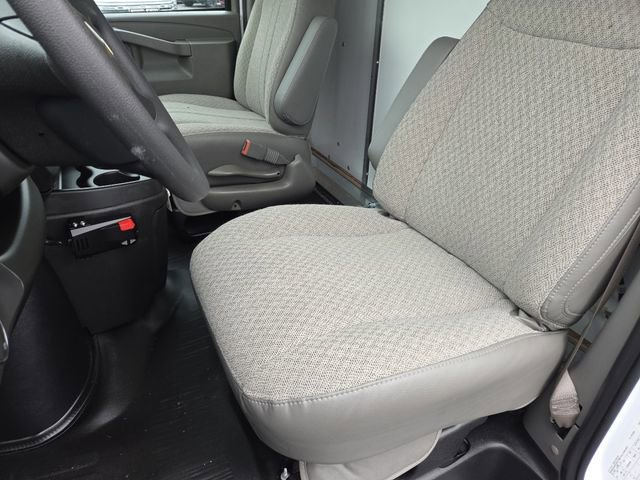 New 2026 Chevrolet Express 3500 w/ Power Convenience Package RWD image 30