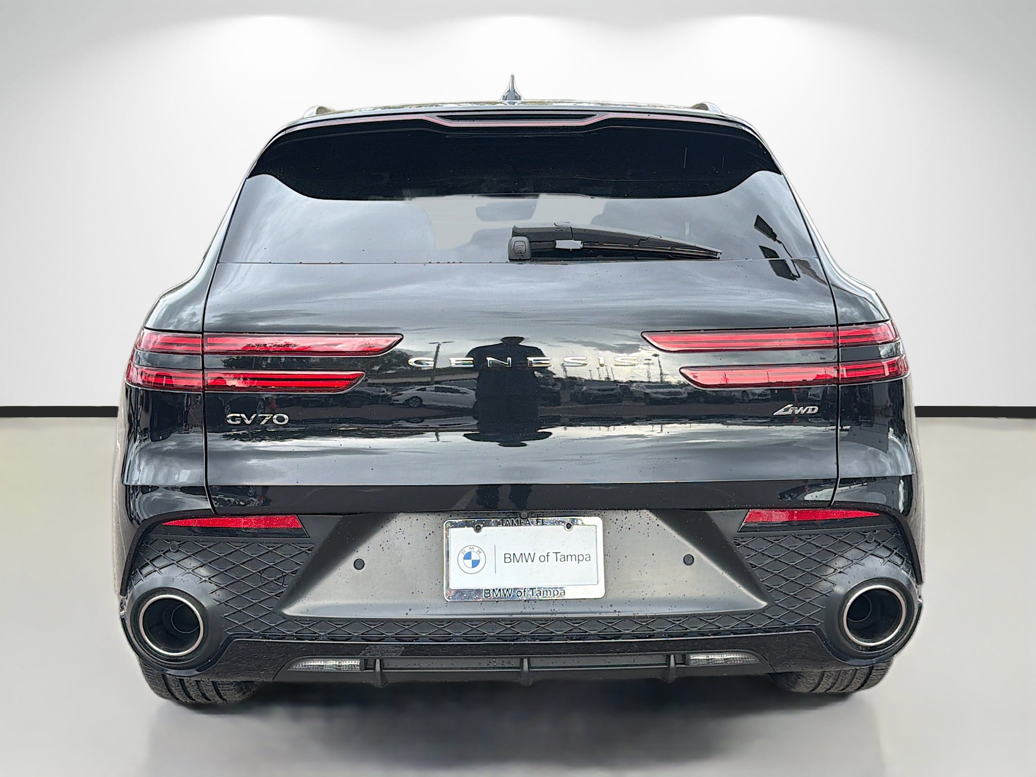 Used 2024 Genesis GV70 2.5T w/ Sport Prestige Package image 4