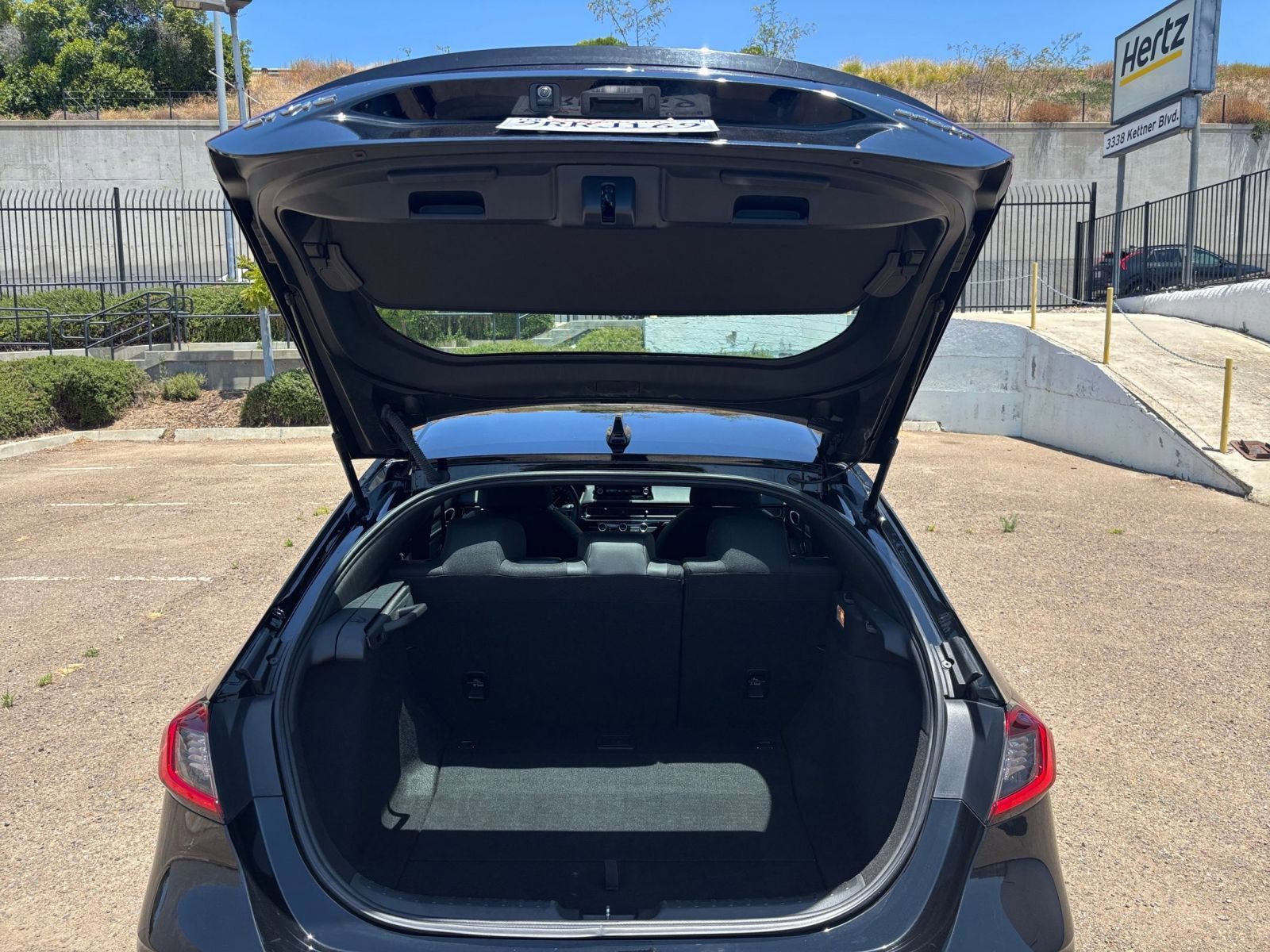Used 2025 Honda Civic Sport image 30