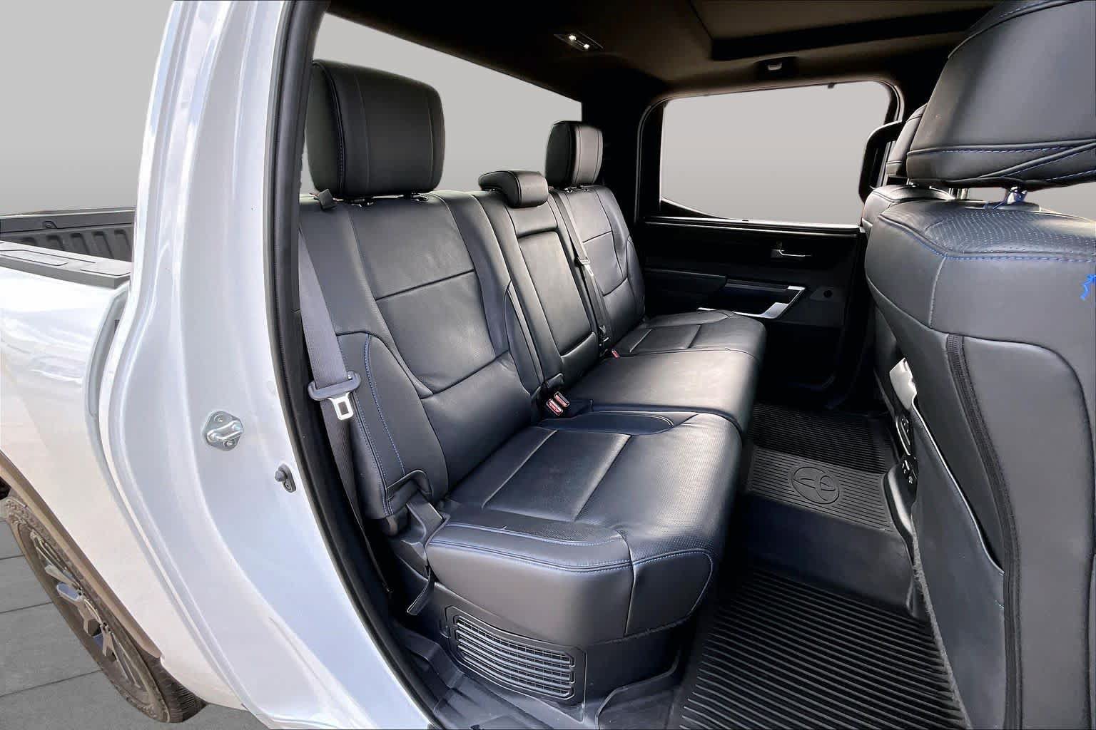 Used 2024 Toyota Tundra Platinum AWD/4WD image 19