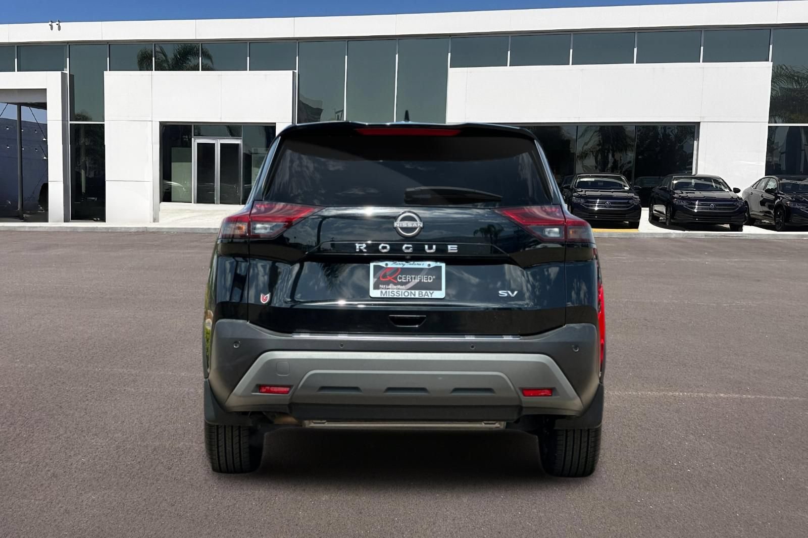 Used 2023 Nissan Rogue SV FWD image 4