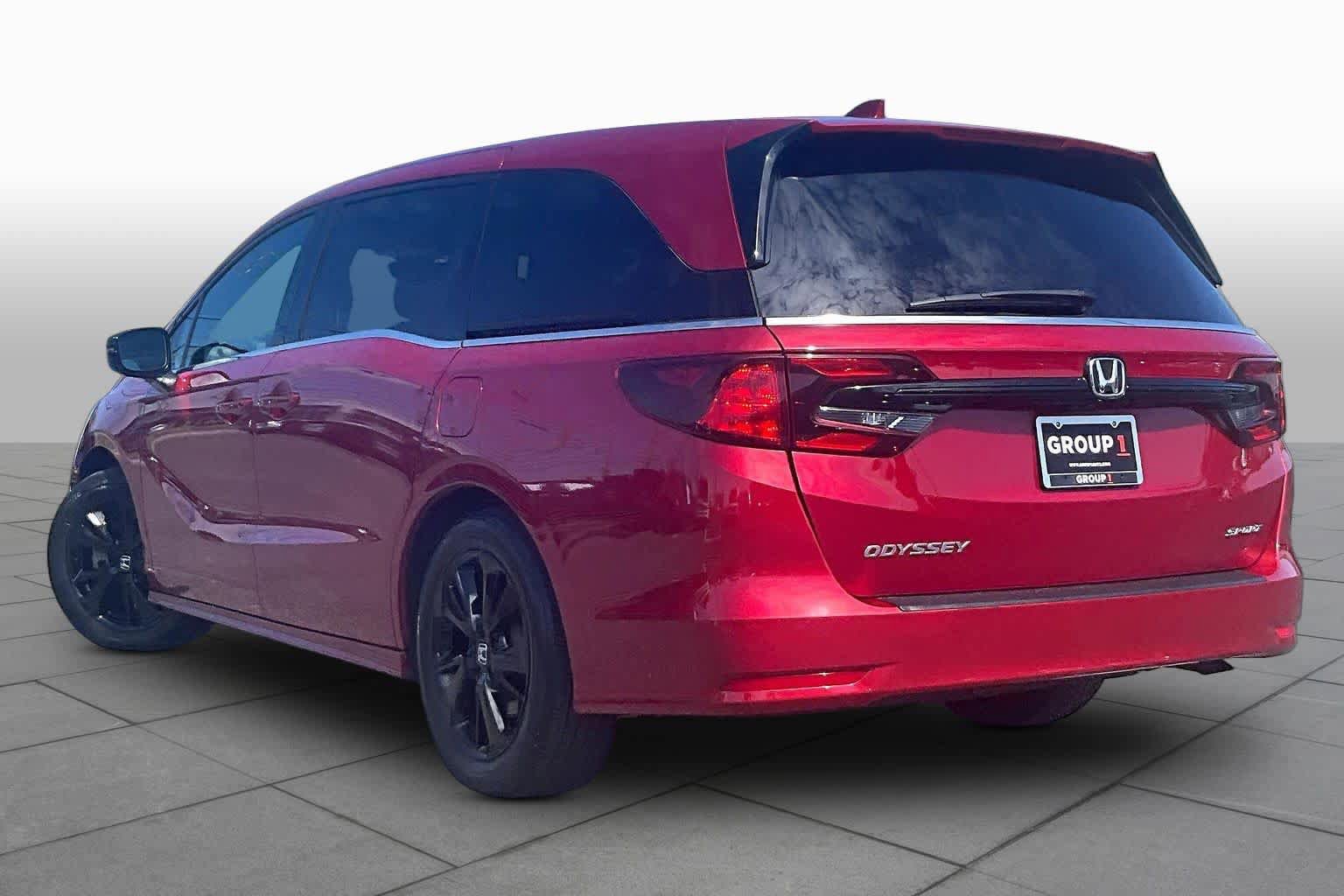 Used 2023 Honda Odyssey Sport image 12