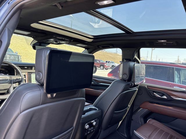 Used 2023 GMC Yukon Denali Ultimate image 19