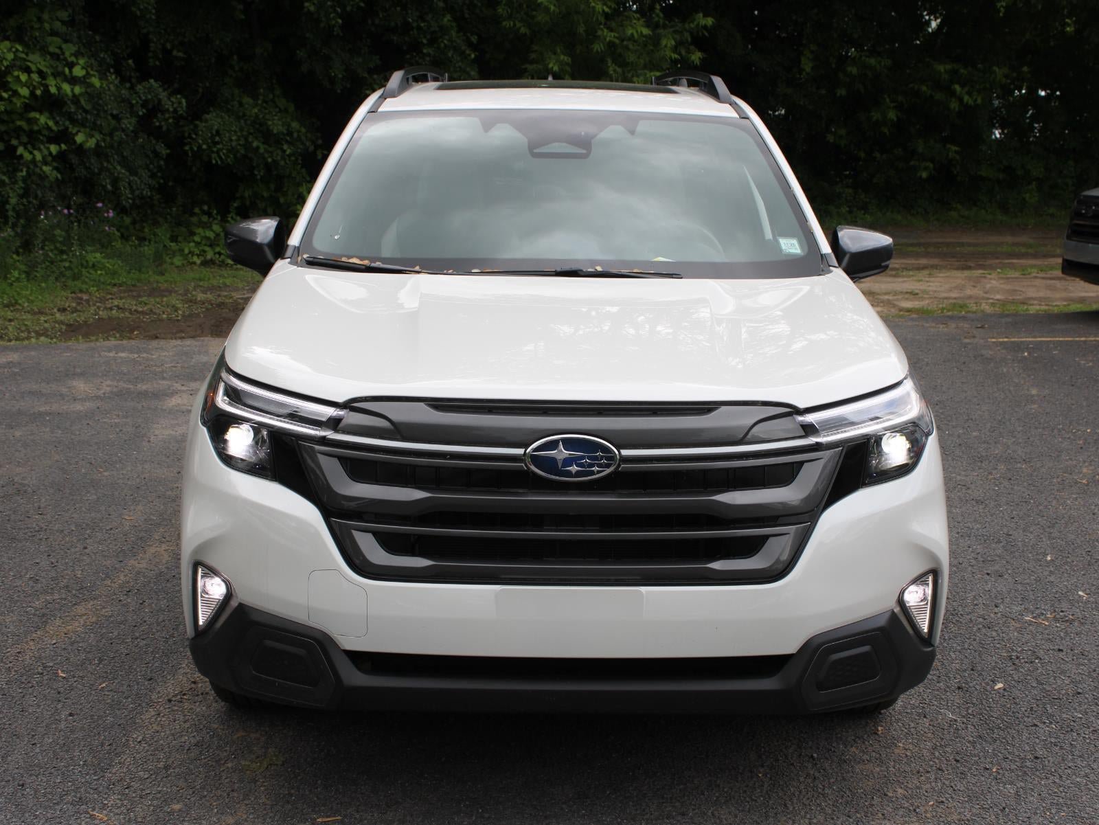New 2026 Subaru Forester Limited w/ Premium/Limited Package AWD/4WD image 2