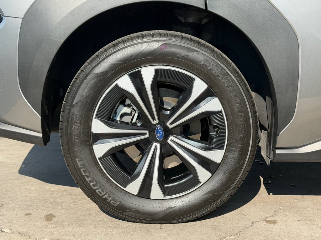 Used 2024 Subaru Solterra AWD/4WD image 53