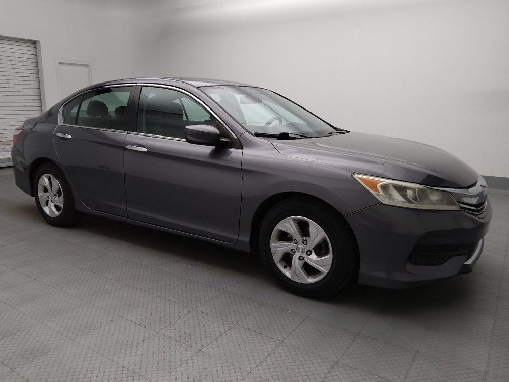 Used 2016 Honda Accord LX image 11