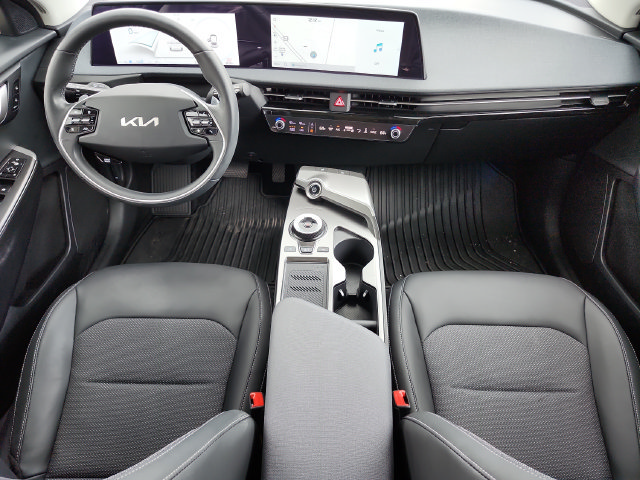 Certified 2024 Kia EV6 Light RWD image 14