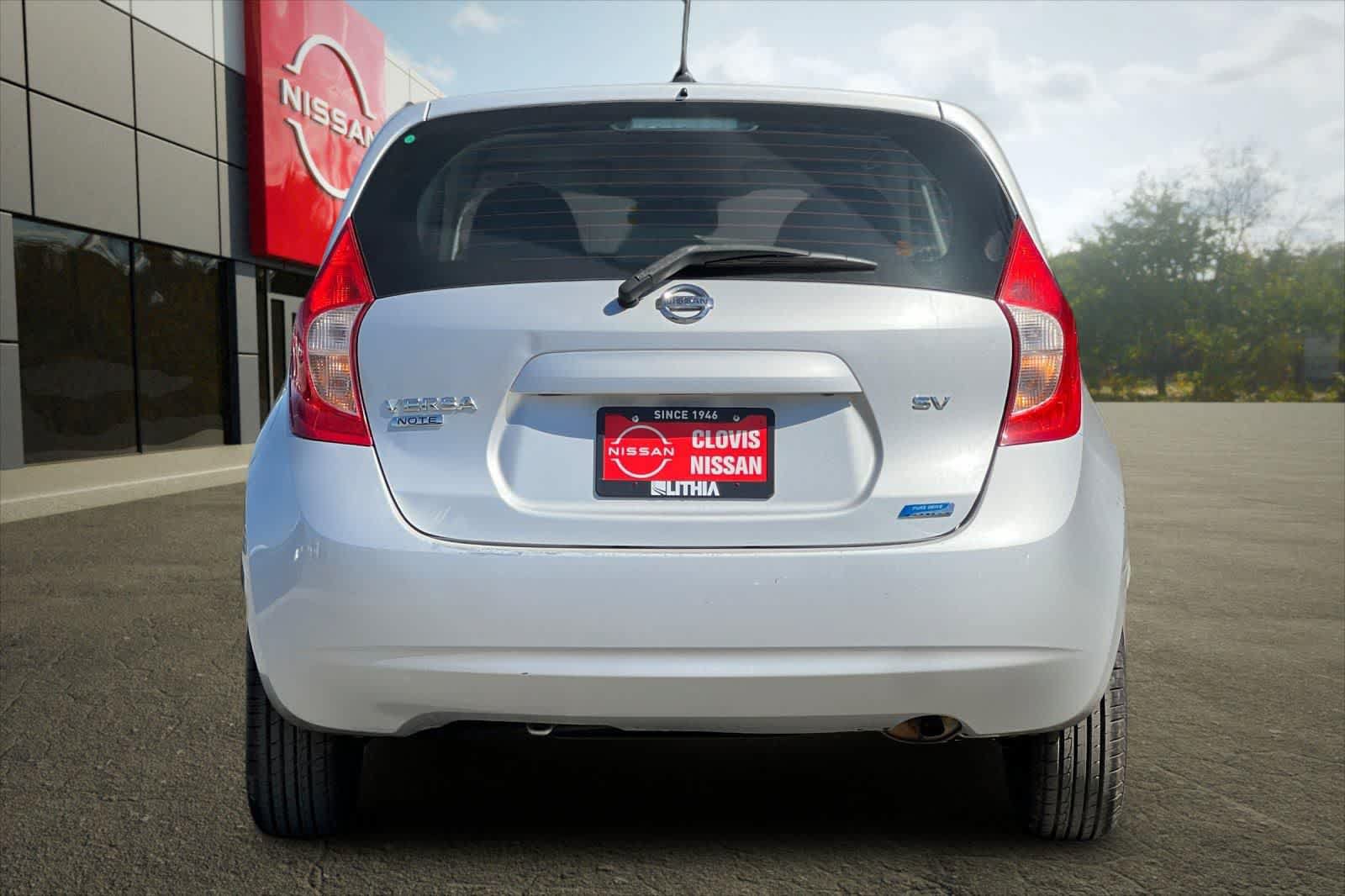 Used 2015 Nissan Versa Note SV FWD image 8